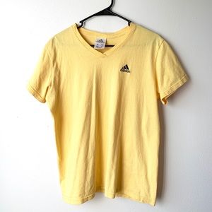 Pale yellow Adidas t-shirt in Great condition